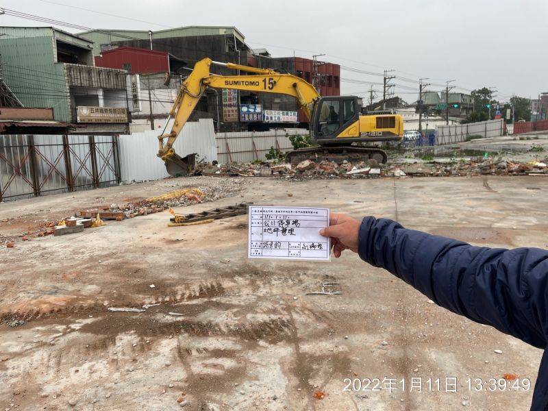 0111-工地拆除、拆除前檢查、T-BAR、地坪及組合屋施工