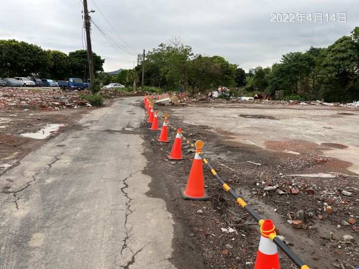 0414-建物拆除、圍籬施作、臨時排水工程及管理維護(水溝清理/管制措施)