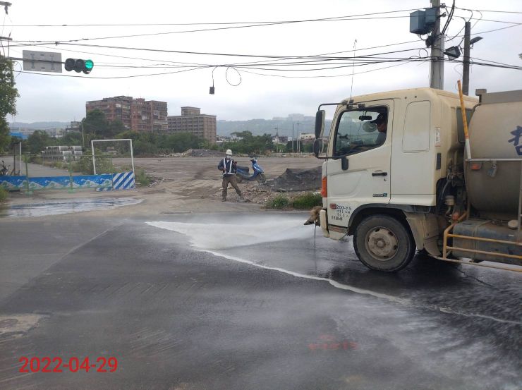 0429-圍籬施作、臨時排水工程、B8類廢棄物會磅及管理維護(人行鋪面修築/路樹修剪/道路清洗)