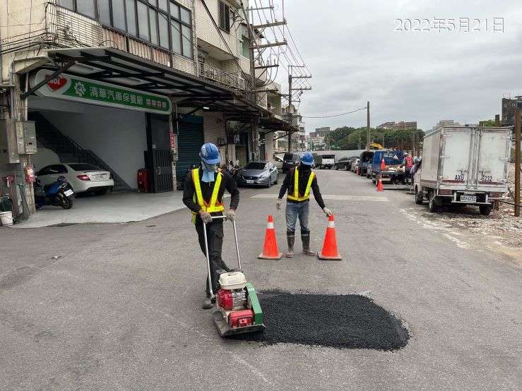 0521-圍籬施作、污水工程、推管作業及管理維護(路面修補/防塵網覆蓋/交通錐連桿圍設)