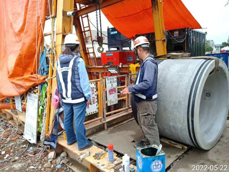 0522-圍籬施作、臨時排水工程、整地土方工程、污水工程及推管作業