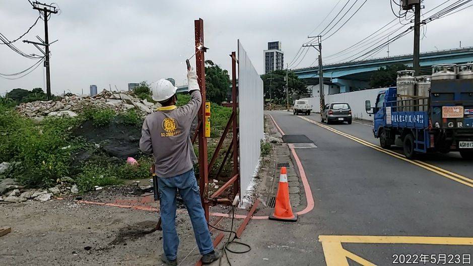 0523-圍籬施作、臨時排水工程、整地土方工程、污水工程/放樣作業及管理維護(道路清掃)