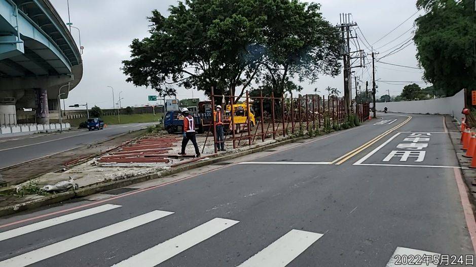 0524-建物拆除、圍籬施作、臨時排水工程、整地土方工程、污水工程及管理維護(放置管擋/水溝清理) 0524-建物拆除、圍籬施作、臨時排水工程、整地土方工程、污水工程及管理維護(放置管擋/水溝清理)