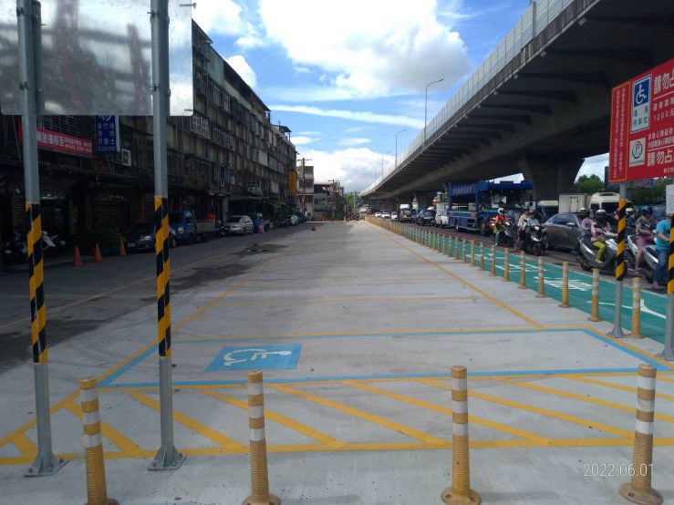 0601-建物拆除、圍籬施作、B8類廢棄物會磅、整地土方工程、中正路457巷臨時停車場及管理維護(路面清理/垃圾清除/防護措施)