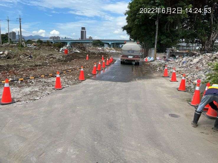 0602-建物拆除、圍籬施作、B8類廢棄物會磅、整地土方工程、污水工程及管理維護(路面整理/交通錐連桿)