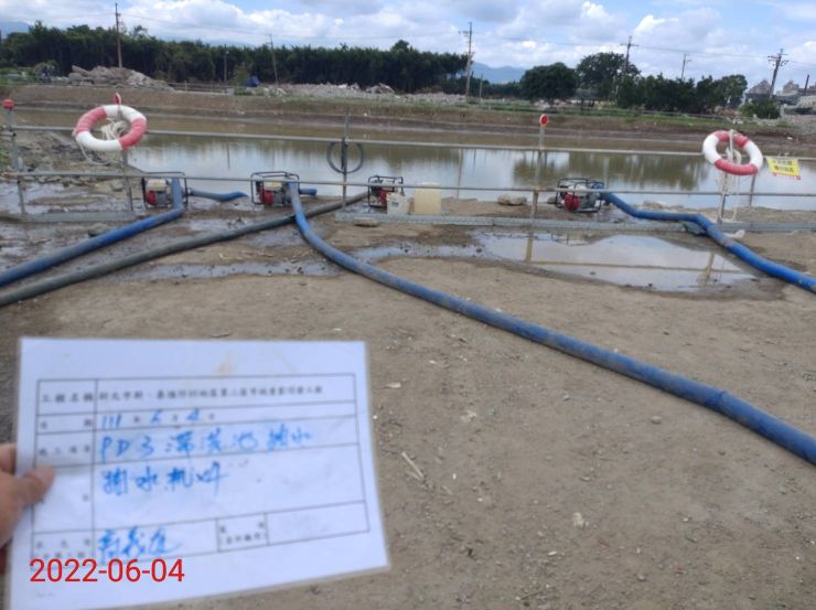 0604-圍籬施作、B8類廢棄物會磅、臨時排水工程、整地土方工程、污水工程及管理維護(抽水)