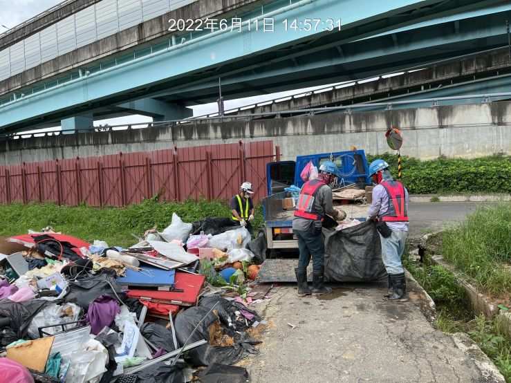 0611-圍籬施作、B8類廢棄物會磅、整地土方工程、污水工程及管理維護(路面清洗/抽水/垃圾搬運/人行道修補/路面修補) 0611-圍籬施作、B8類廢棄物會磅、整地土方工程、污水工程及管理維護(路面清洗/抽水/垃圾搬運/人行道修補/路面修補)