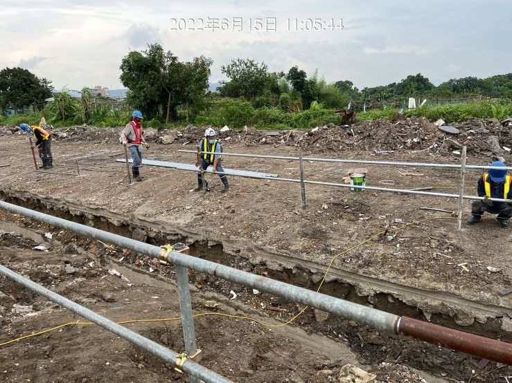 0615-圍籬施作、B8類廢棄物會磅、整地土方工程、污水工程及管理維護(欄杆施作)