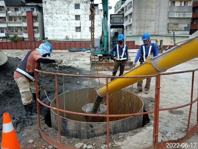 0617-圍籬施作、B8類廢棄物會磅、整地土方工程、污水工程及管理維護(廢棄物運棄/垃圾清理/排水溝修補)