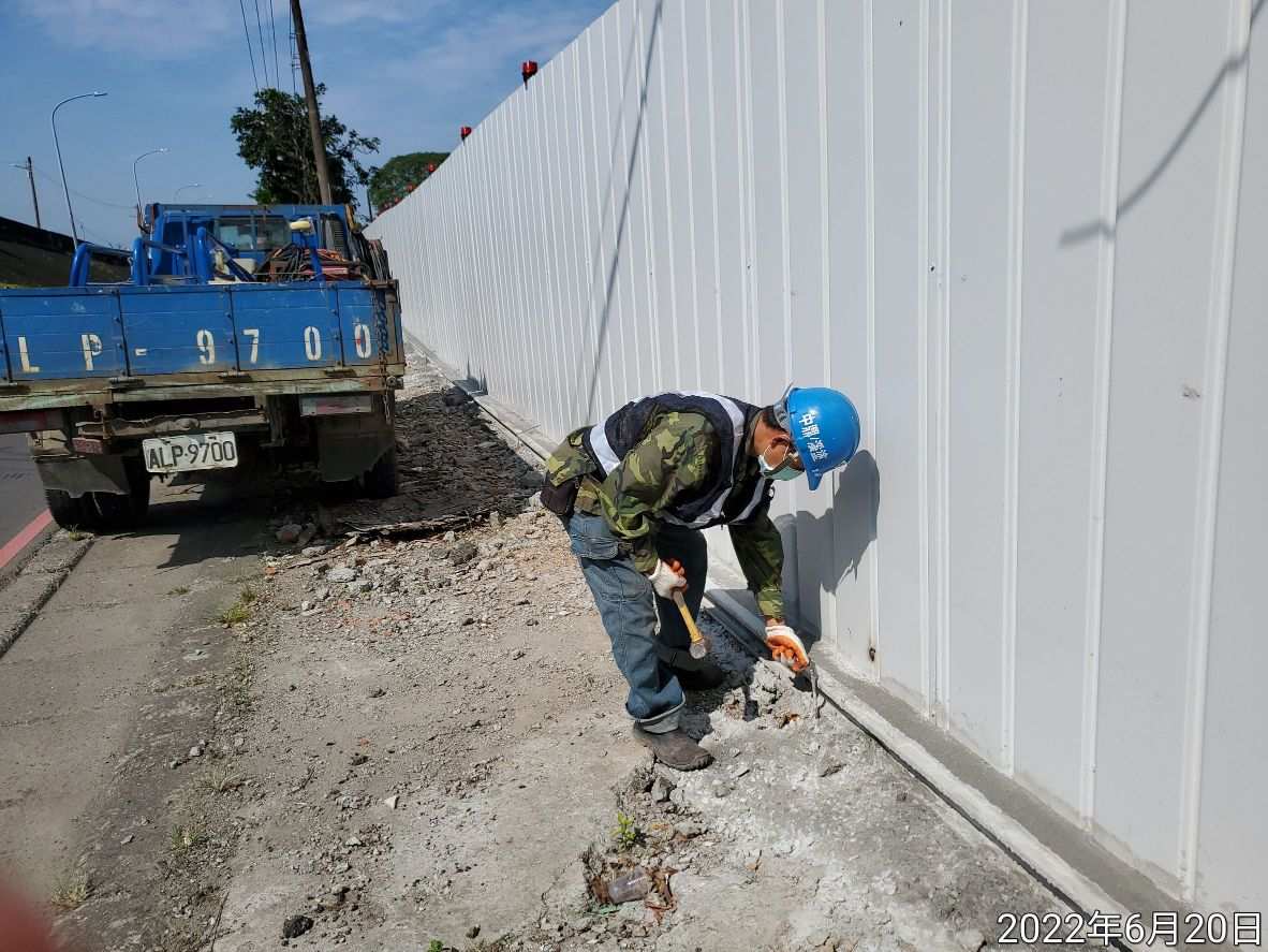 0620-圍籬施作、B8類廢棄物會磅、整地土方工程、污水工程及管理維護(排水溝修補)