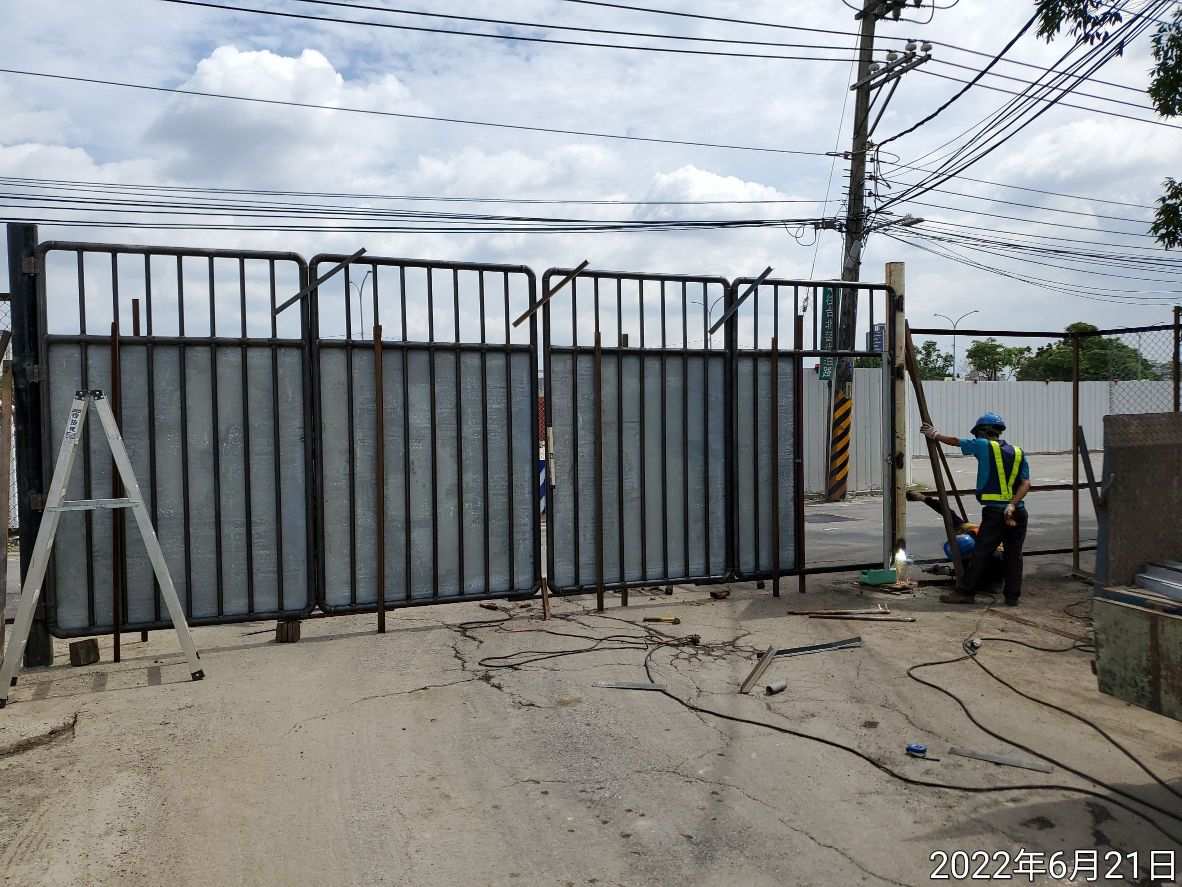 0621-圍籬施作、B8類廢棄物會磅、整地土方工程、臨時排水工程及管理維護(垃圾清理)