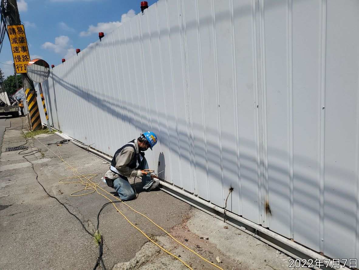 0707-整地土方工程、臨時排水工程、圍籬施作、污水工程及管理維護(崗哨亭放置/路面清掃)
