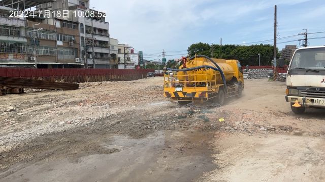 0718-整地土方工程、圍籬施作、臨時排水工程、安全監測及管理維護(灑水抑塵/排水溝修補)