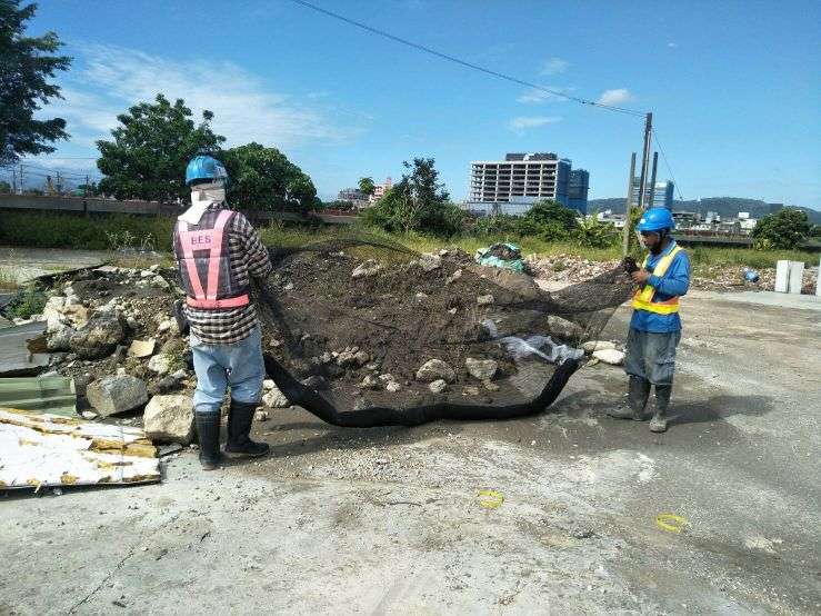 0730-整地土方工程、圍籬施作、臨時排水工程、污水工程及管理維護(防塵網覆蓋/排水溝清理/滯洪池抽排水)