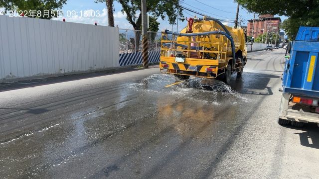 0805-整地土方工程、圍籬施作、臨時排水工程、污水工程及管理維護(路面清洗,路面灑水/滯洪池抽排水/開口封閉/路面整理/開口圍設/消防發電機進場/路面修補)