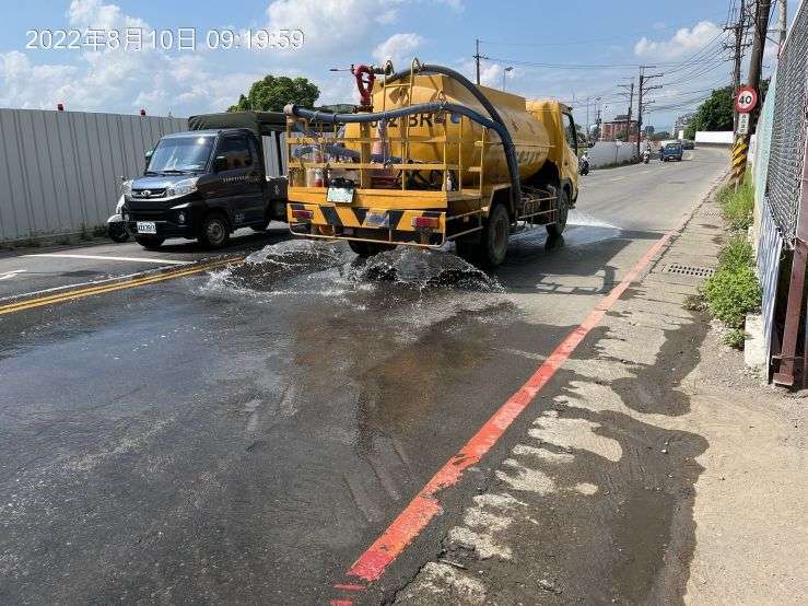 0810-整地土方工程、臨時排水工程、圍籬施作、污水工程及管理維護(路面灑水/排水溝清理/道路清洗)