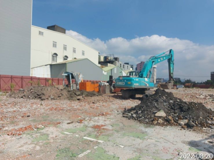 0820-整地土方工程、臨時排水工程、圍籬施作、污水工程及管理維護(垃圾清理) 0820-整地土方工程、臨時排水工程、圍籬施作、污水工程及管理維護(垃圾清理)