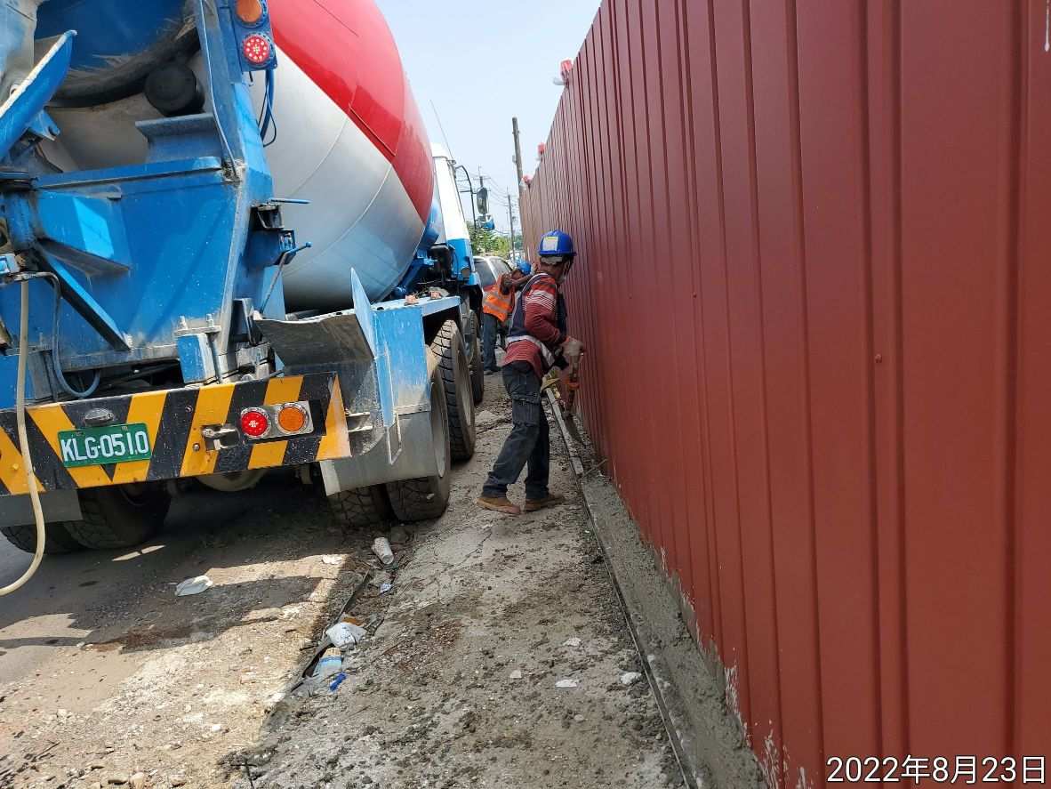 0823-整地土方工程、臨時排水工程、圍籬施作、污水工程及管理維護(防塵網覆蓋/排水溝清理/路面灑水)