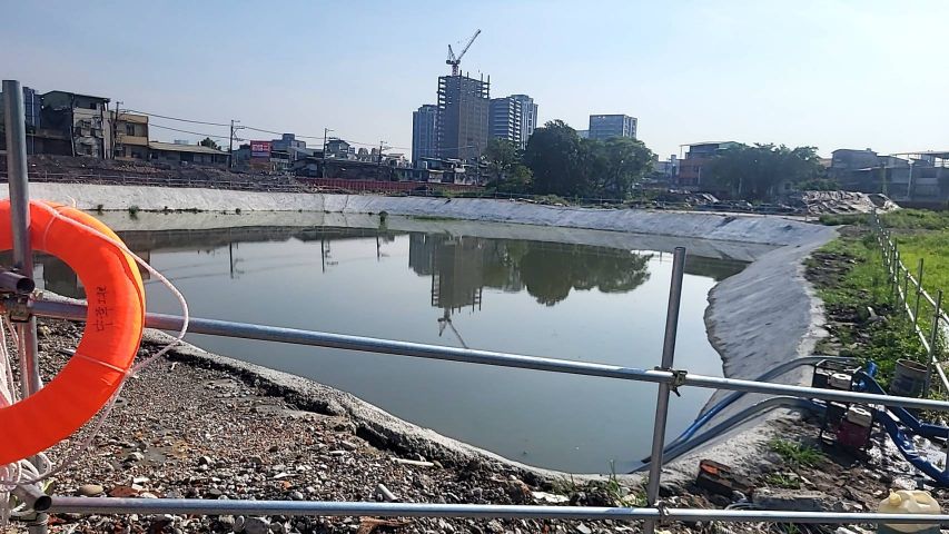 0915-整地土方工程、污水工程、圍籬工程及管理維護(滯洪池抽水/路面沖洗)