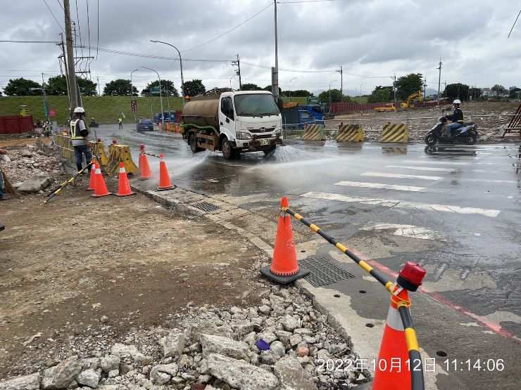 1012-整地土方工程、污水工程及管理維護(路面清洗)