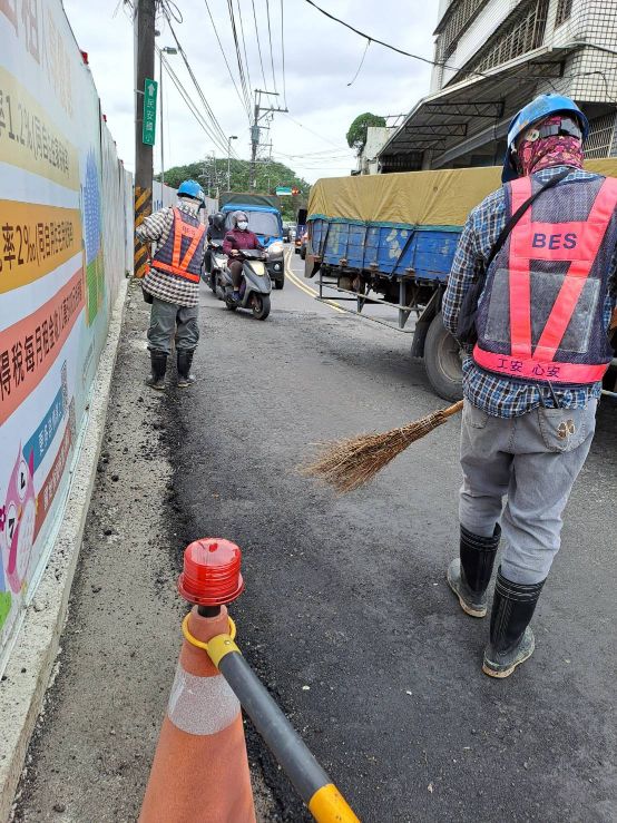 1019-整地土方工程、污水工程及管理維護(路面清理/滯洪池抽排水)