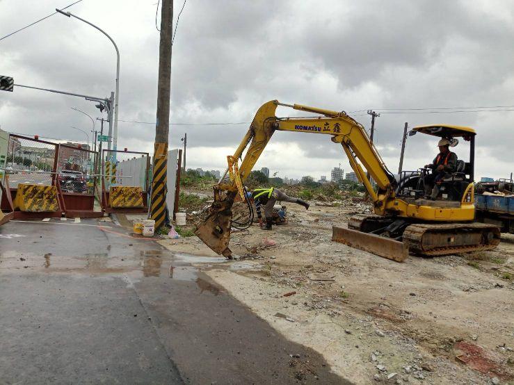 1221-整地土方工程、道路工程、排水工程、污水工程及管理維護(排水溝清理)