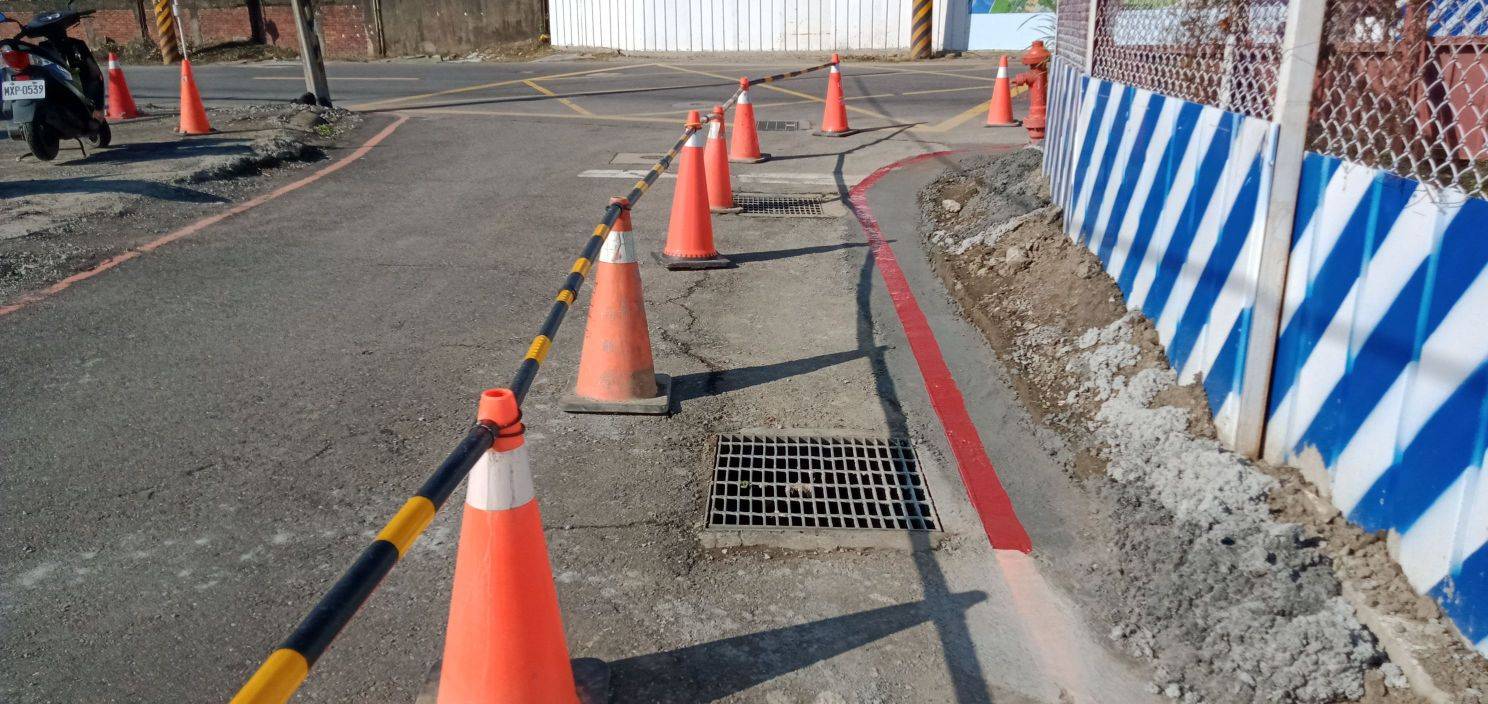 1222-整地土方工程、道路工程、排水工程、污水工程及管理維護(護欄施工/紅線施工)