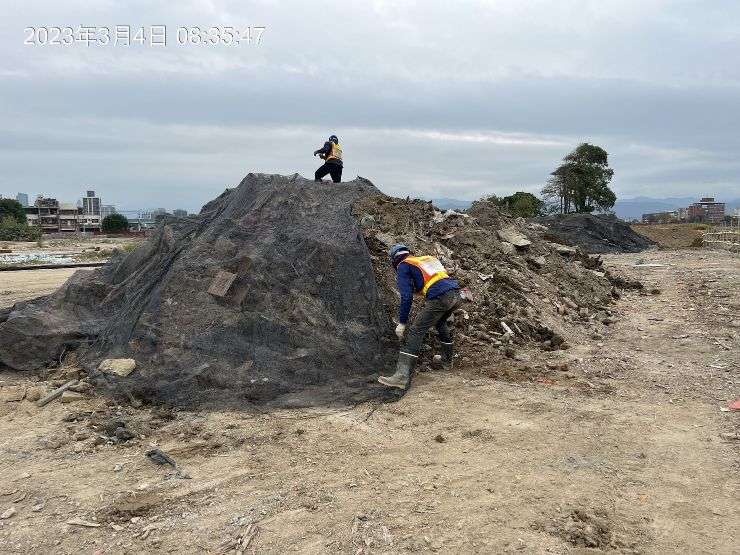0304-整地土方工程、道路工程、排水工程、污水工程及管理維護(路面清洗/防塵網覆蓋/欄杆施作) 0304-整地土方工程、道路工程、排水工程、污水工程及管理維護(路面清洗/防塵網覆蓋/欄杆施作)