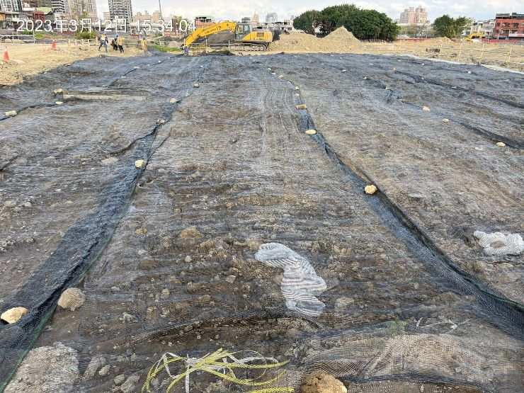 0312-整地土方工程、道路工程、污水工程及管理維護(欄杆施作/防塵網覆蓋)