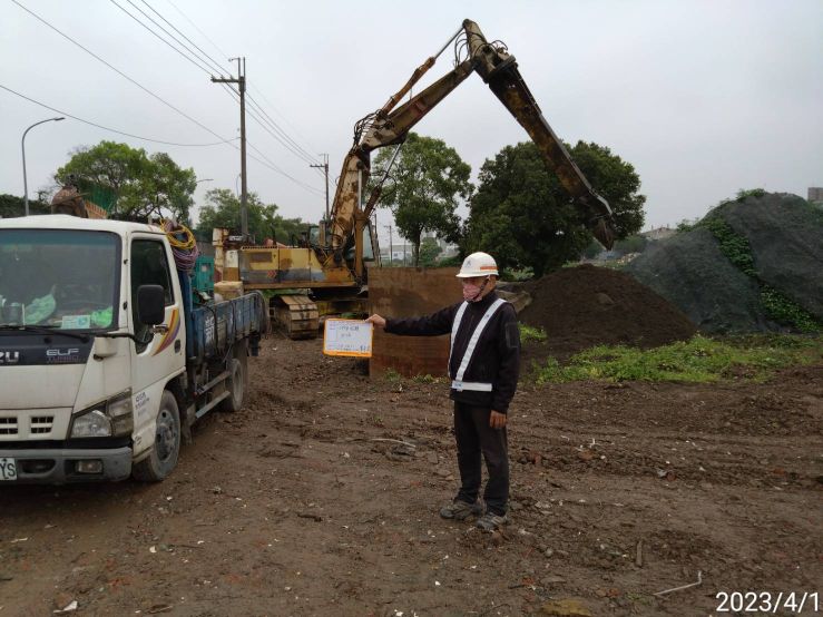 0401-整地土方工程、道路工程、排水工程、污水工程及管理維護(新海瓦斯切換作業/臨時替代道路-裝設牌面/道路清洗) 0401-整地土方工程、道路工程、排水工程、污水工程及管理維護(新海瓦斯切換作業/臨時替代道路-裝設牌面/道路清洗)