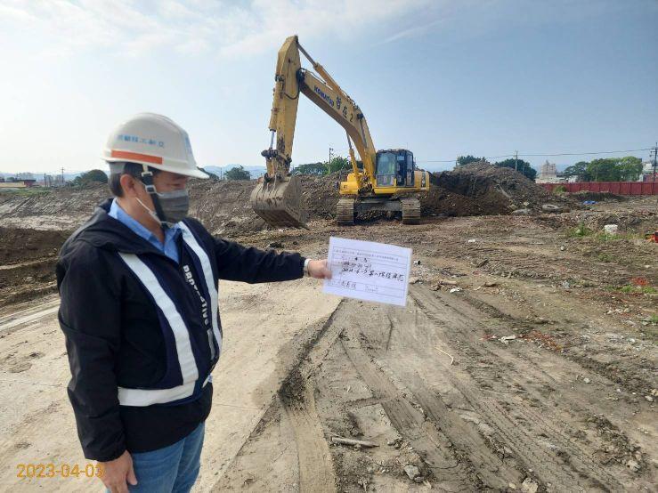 0403-整地土方工程、道路工程、排水工程、污水工程及管理維護(排水溝清理/路面清洗) 0403-整地土方工程、道路工程、排水工程、污水工程及管理維護(排水溝清理/路面清洗)