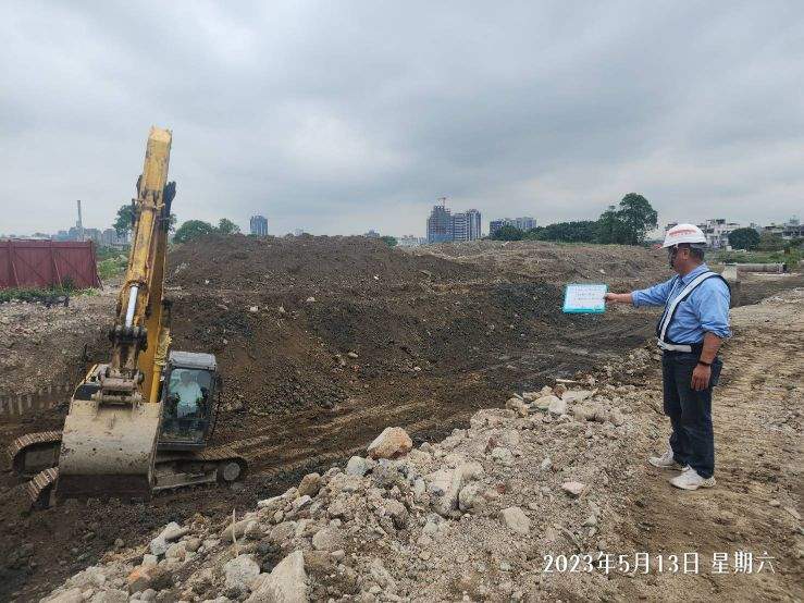 0513-整地土方工程、道路工程、排水工程、污水工程及管理維護(勤前教育/廢棄電纜線,雜物清除) 0513-整地土方工程、道路工程、排水工程、污水工程及管理維護(勤前教育/廢棄電纜線,雜物清除)