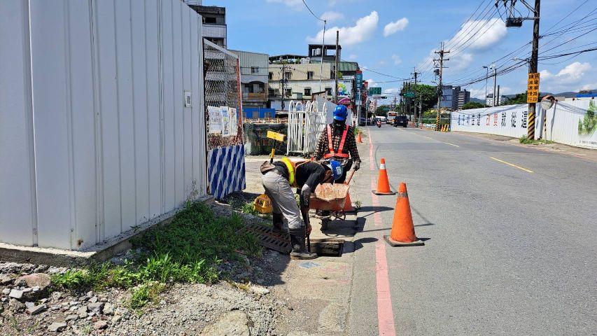 0723-整地土方工程、排水工程及管理維護(勤前教育/水溝防汛清理/圍籬固定)