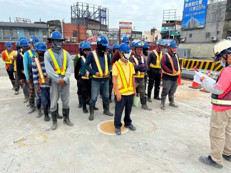 0810-整地土方工程、道路工程、排水工程、汙水工程、共管工程及管理維護(勤前教育)/1 小時雨量達15 毫米以上之降雨現象 0810-整地土方工程、道路工程、排水工程、汙水工程、共管工程及管理維護(勤前教育)/1 小時雨量達15 毫米以上之降雨現象