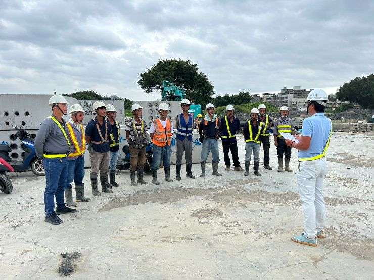 0816-整地土方工程、道路工程、排水工程、汙水工程、共管工程及管理維護(勤前教育)