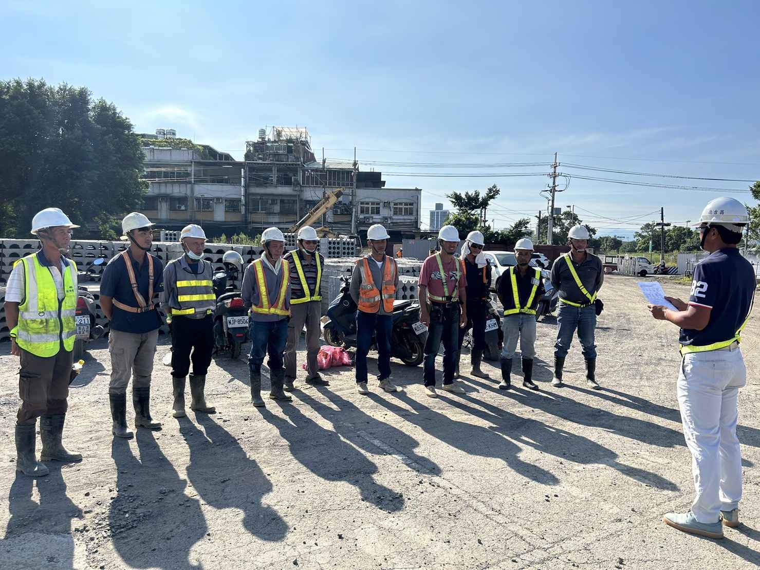 0825-整地土方工程、道路工程、排水工程、汙水工程、共管工程及管理維護(勤前教育)