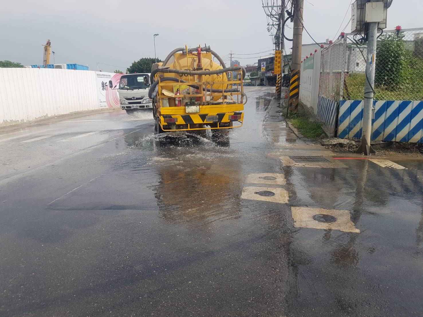 0921-整地土方工程、道路工程、排水工程、汙水工程、共管工程及管理維護(勤前教育/路面清洗)