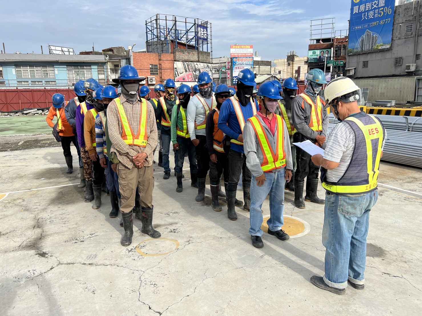 1007-整地土方工程、道路工程、排水工程、污水工程、共管工程及管理維護(勤前教育/自來水管路臨遷)