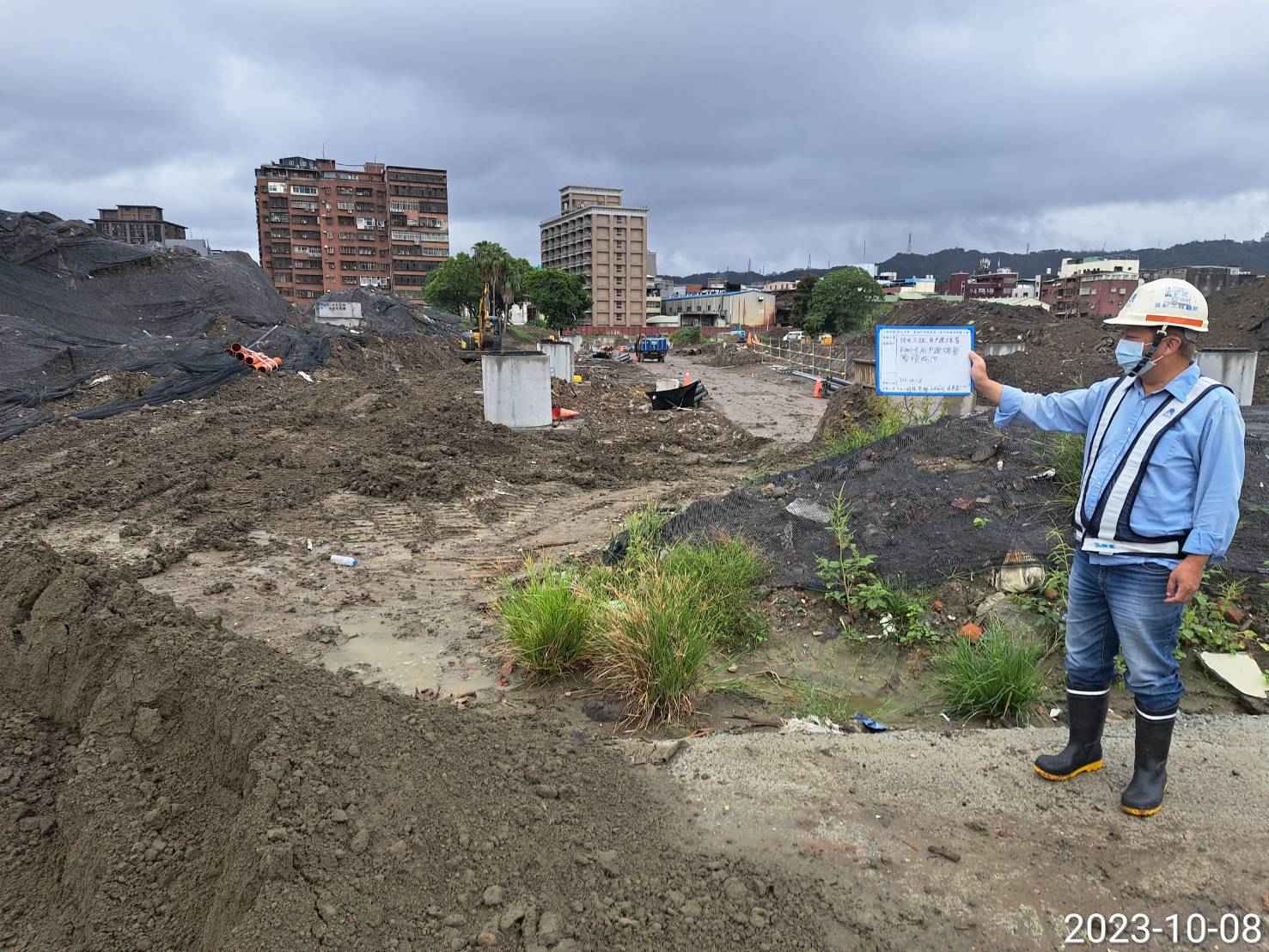 1008-整地土方工程、道路工程、排水工程、污水工程、共管工程及管理維護(勤前教育/自來水管路臨遷)