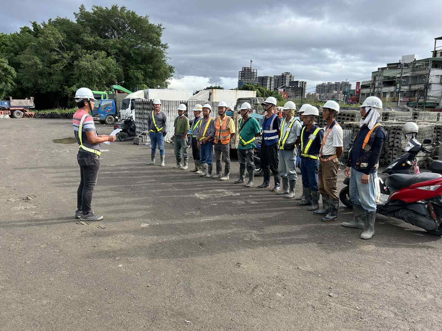 1009-整地土方工程、污水工程、共管工程及管理維護(勤前教育)