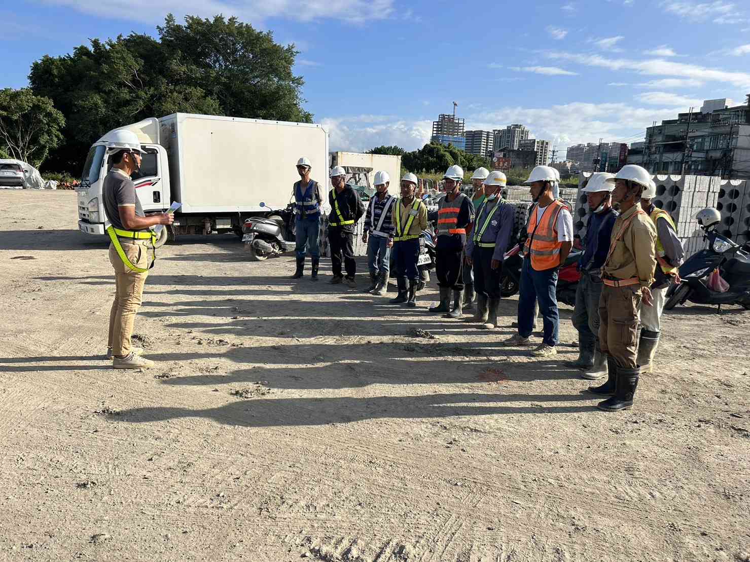 1013-整地土方工程、道路工程、排水工程、污水工程、共管工程及管理維護(勤前教育/中華電信管遷) 1013-整地土方工程、道路工程、排水工程、污水工程、共管工程及管理維護(勤前教育/中華電信管遷)