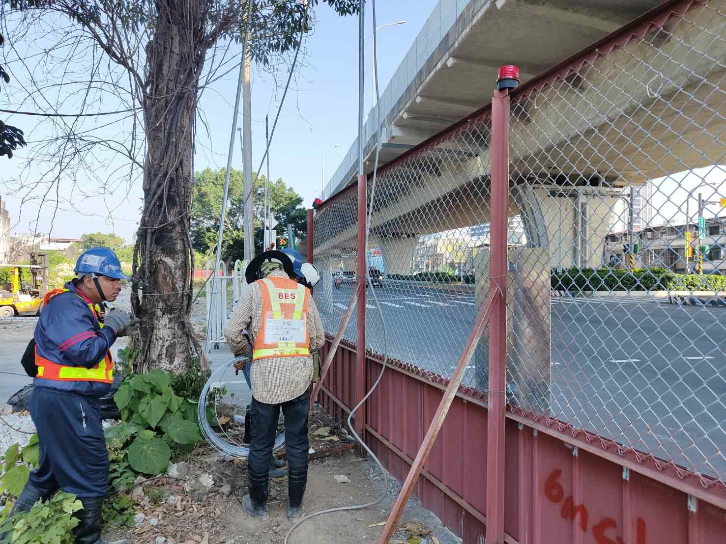 1103-整地土方工程、道路工程、排水工程、污水工程、共管工程及管理維護(勤前教育/臨時路燈安裝)