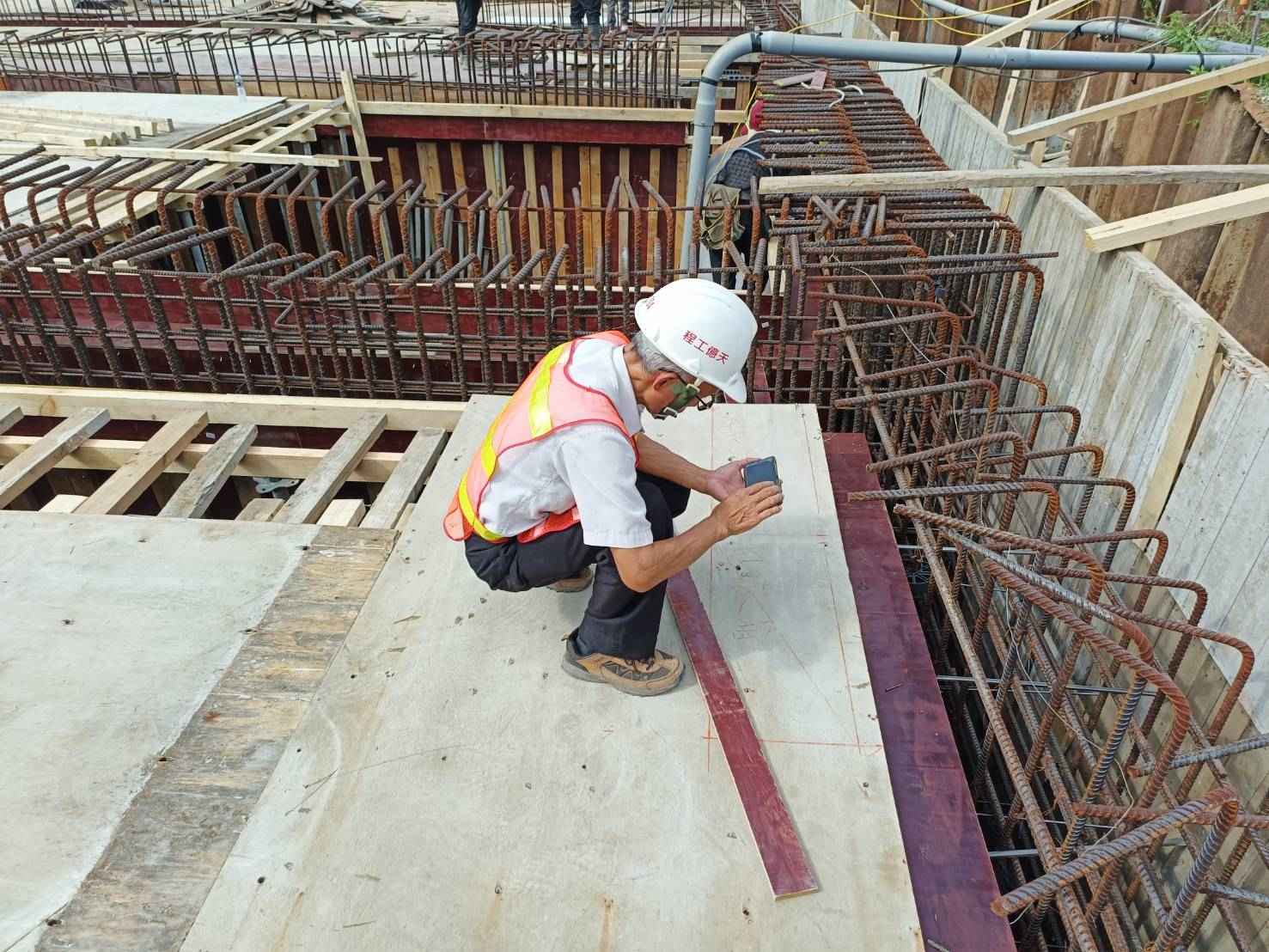 1110-整地土方工程、道路工程、排水工程、污水工程、共管工程及管理維護(勤前教育)