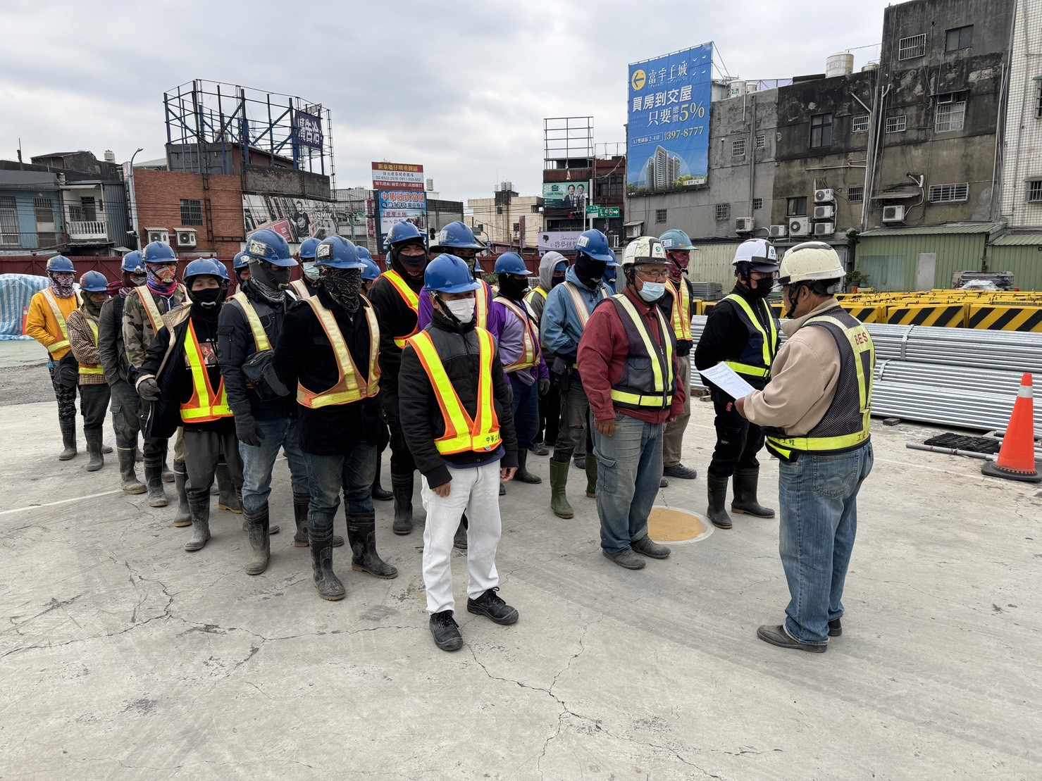 1222-整地土方工程、道路工程、排水工程、污水工程、共管工程及管理維護(勤前教育)