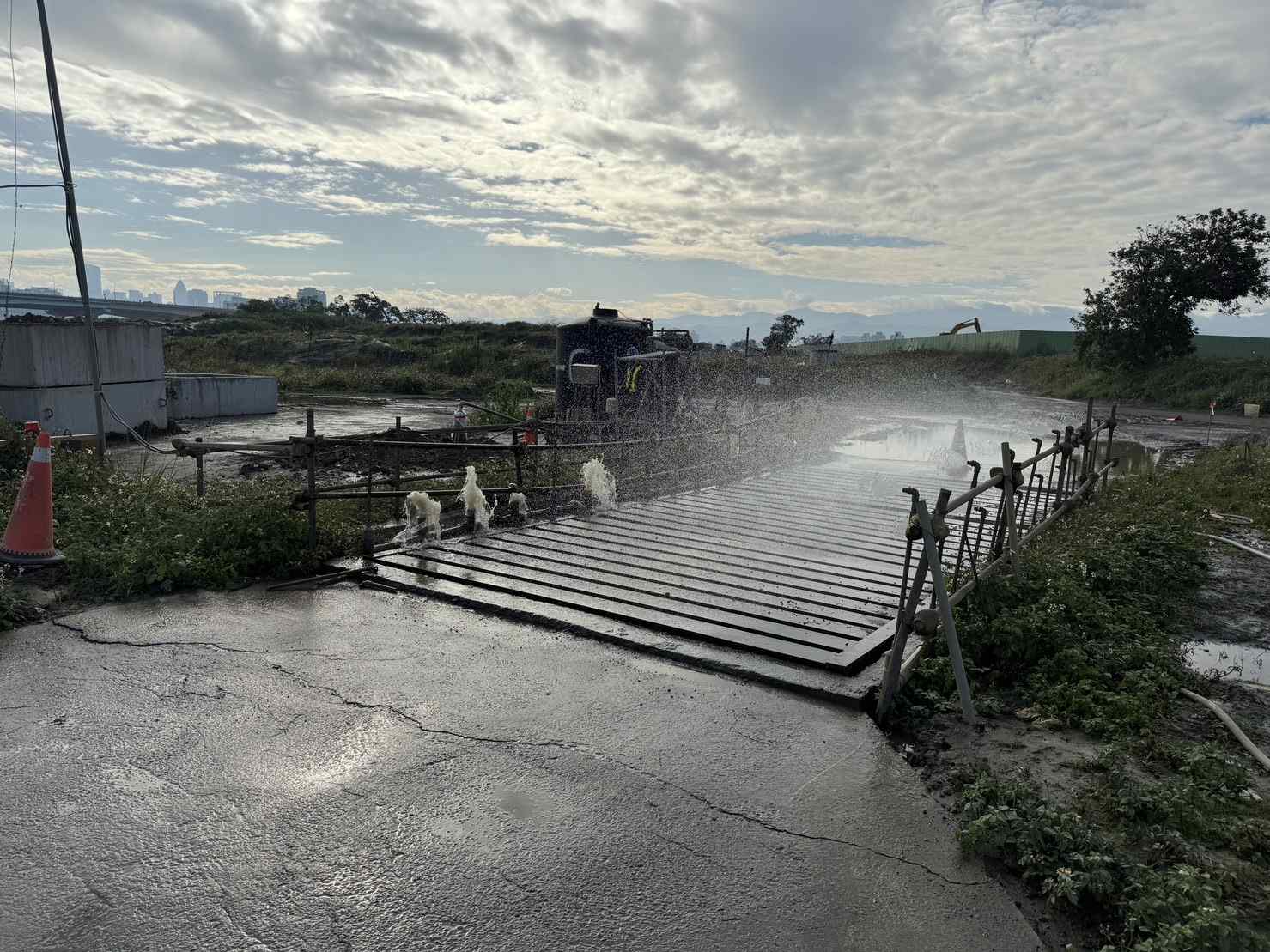 0129-整地土方工程、道路工程、排水工程、污水工程、共管工程、圍籬工程及管理維護(勤前教育/洗車台管損修繕) 0129-整地土方工程、道路工程、排水工程、污水工程、共管工程、圍籬工程及管理維護(勤前教育/洗車台管損修繕)