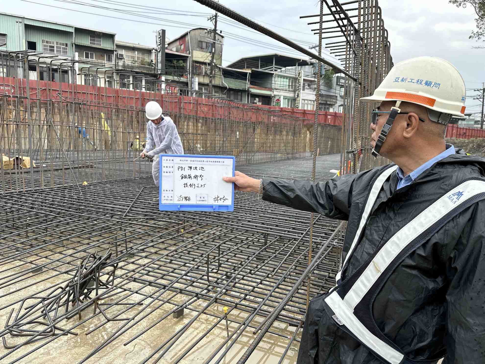 0330-整地土方工程、道路工程、排水工程、共管工程、圍籬工程及管理維護(勤前教育/道路修繕) 0330-整地土方工程、道路工程、排水工程、共管工程、圍籬工程及管理維護(勤前教育/道路修繕)