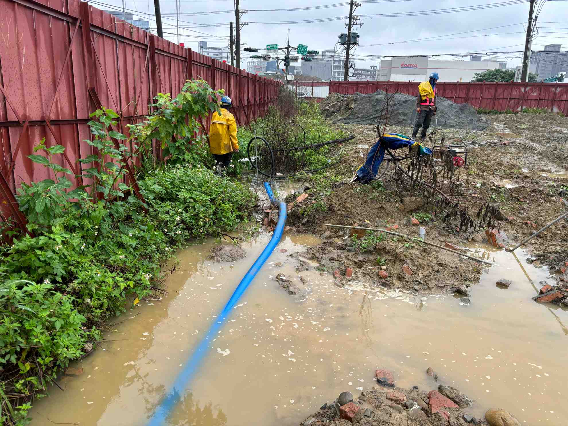 0606-整地土方工程、道路工程、排水工程、共管工程及管理維護(勤前教育)/工區袪水作業
