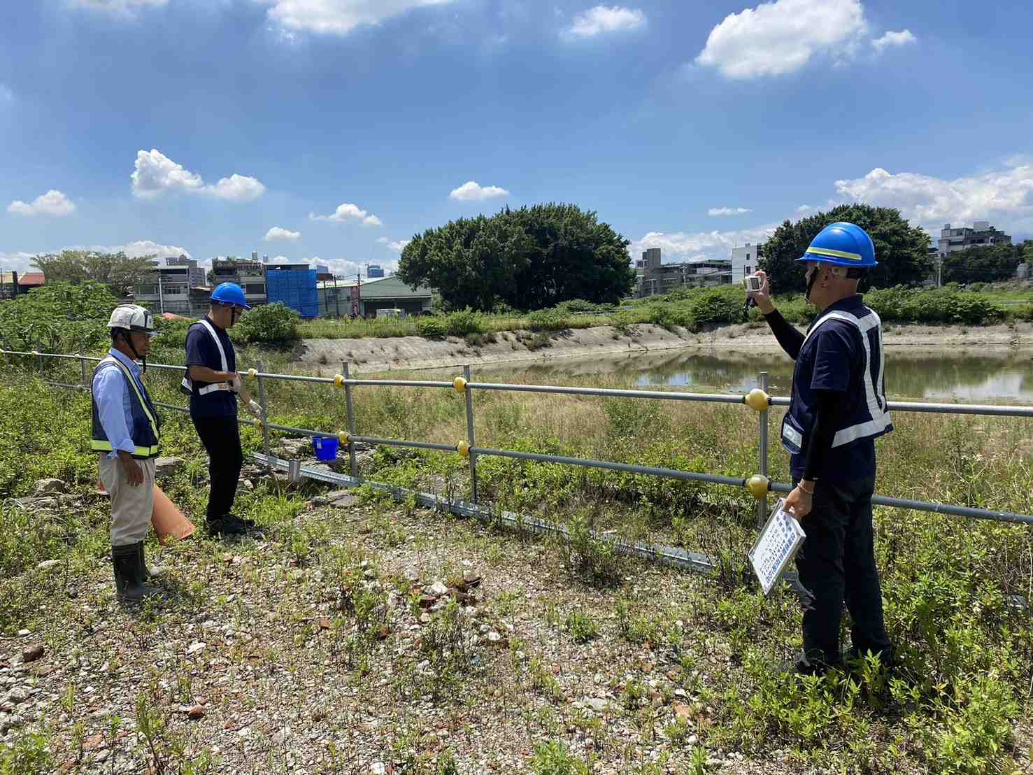 0703-整地土方工程、道路工程、排水工程、污水工程、共管工程、圍籬工程及管理維護(勤前教育)/SGS環境監測 0703-整地土方工程、道路工程、排水工程、污水工程、共管工程、圍籬工程及管理維護(勤前教育)/SGS環境監測