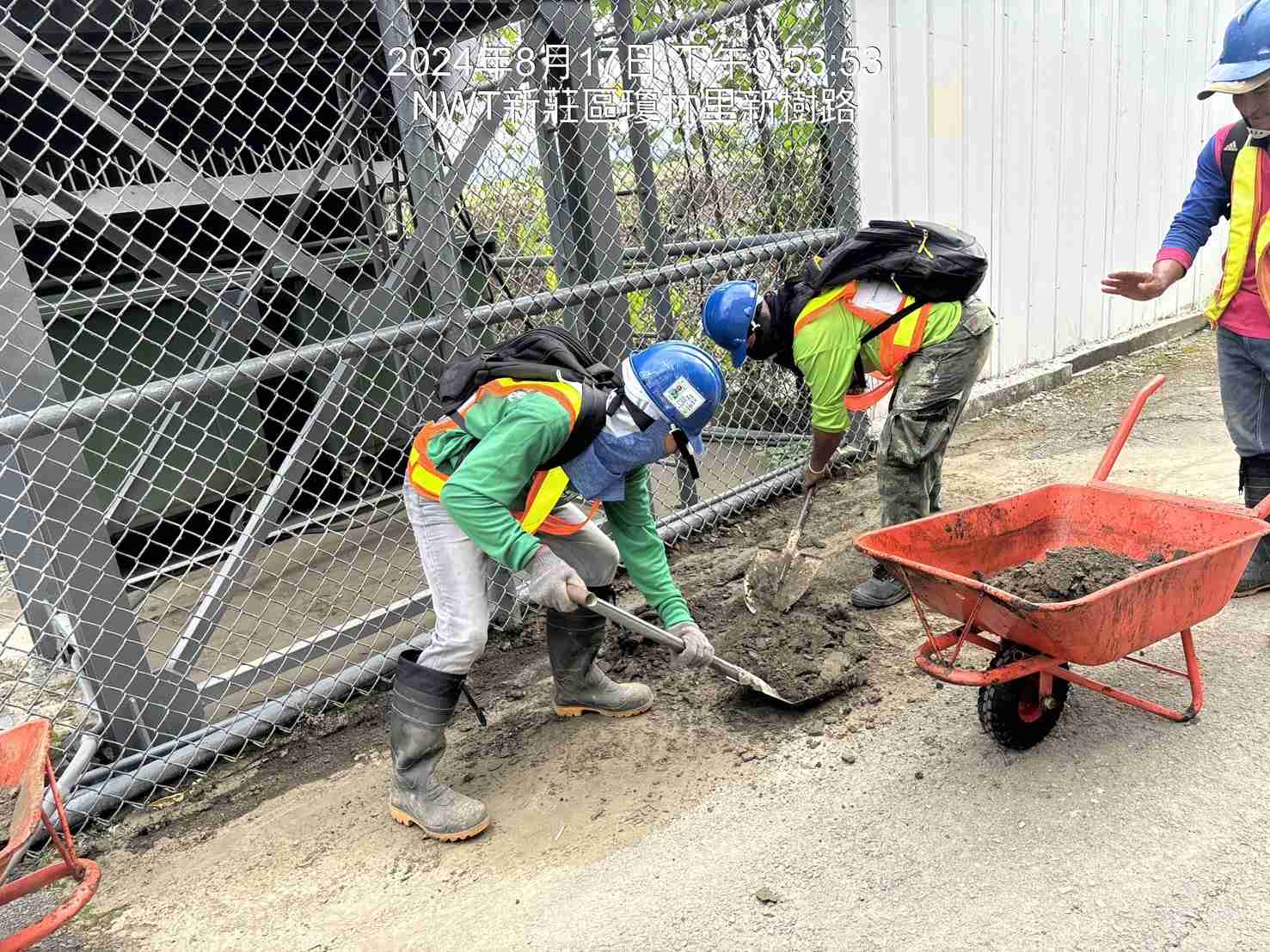 0818-道路工程、共管工程及管理維護(勤前教育)/(防汛)中環路內側排水溝清理/(敦親睦鄰)新樹路85巷路面整理