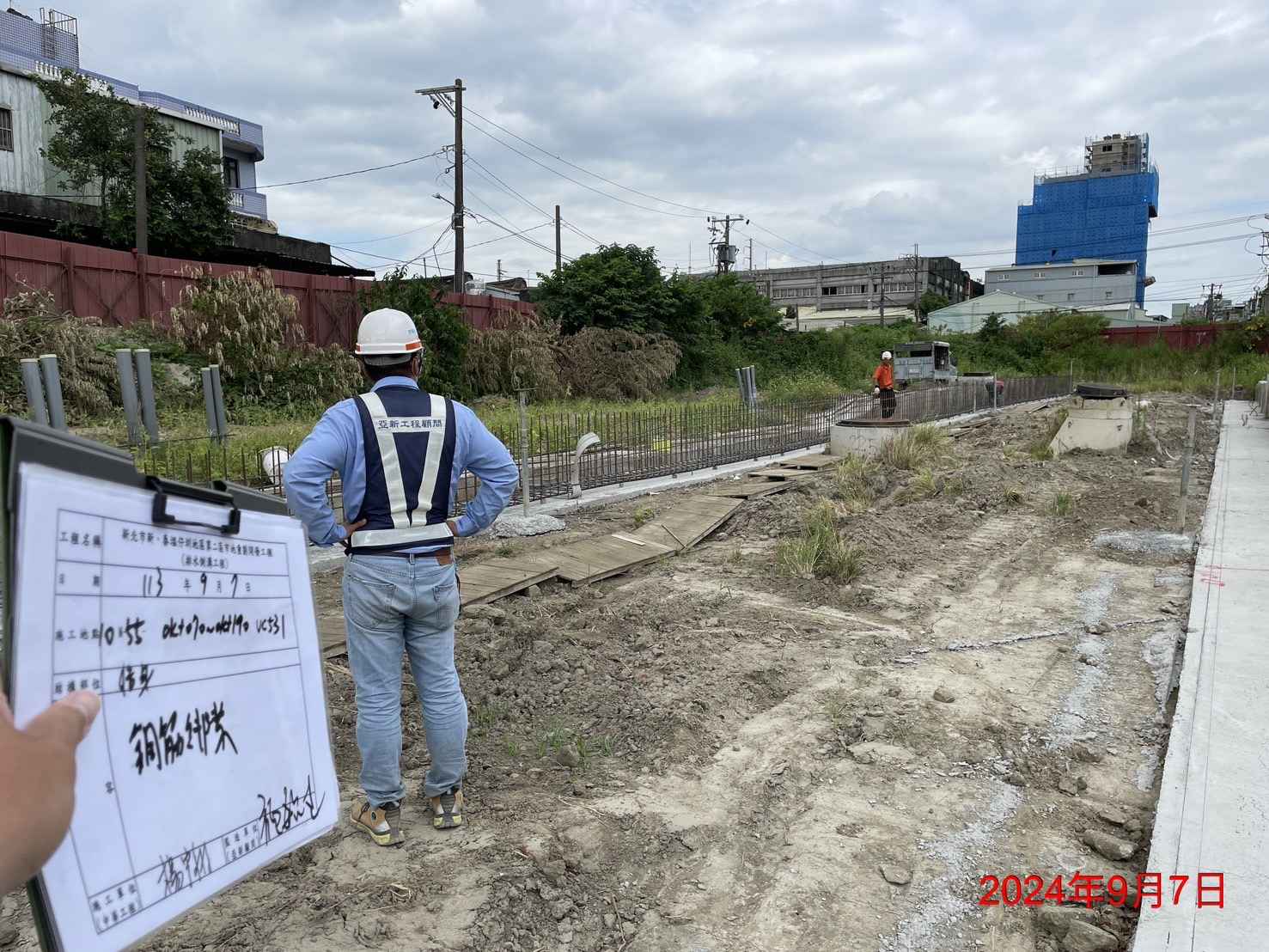 0907-整地土方工程、道路工程、排水工程、污水工程、共管工程、圍籬工程及管理維護(勤前教育)
